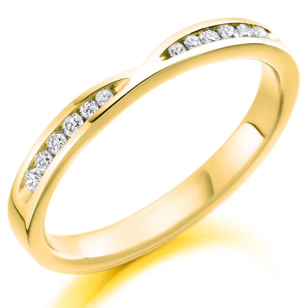 9ct, 14ct or 18ct yellow gold , 0.18ct round brilliant cut diamonds, graded G Si, 2.6mm wide, Diamond certificate available for £25 - please let us know by leaving a message in the comments box at Checkout, Half sizes available