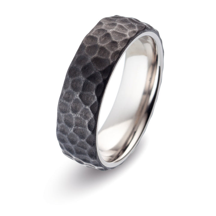 Textured Black Carbon Fibre & Titanium ring, 7mm wide, 2.5mm deep, Textured surface finish, Comfort court profile, 52485/000/000/2050